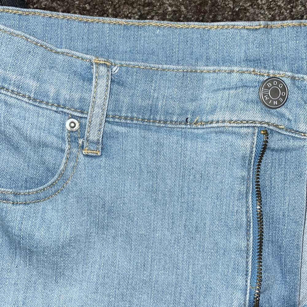 BDG Pinup High Rise Denim Shortie - Picture 6 of 6